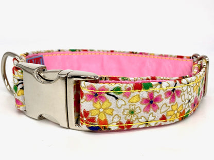 Collar para perro estampado flores dulces